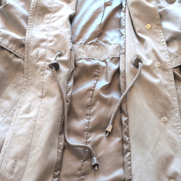 Vintage Fleet Street neutral slouchy draped trench coat W gold buttons. 10P - Picture 13 of 15